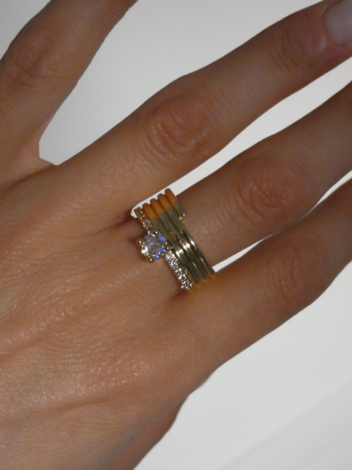 Anello Libra