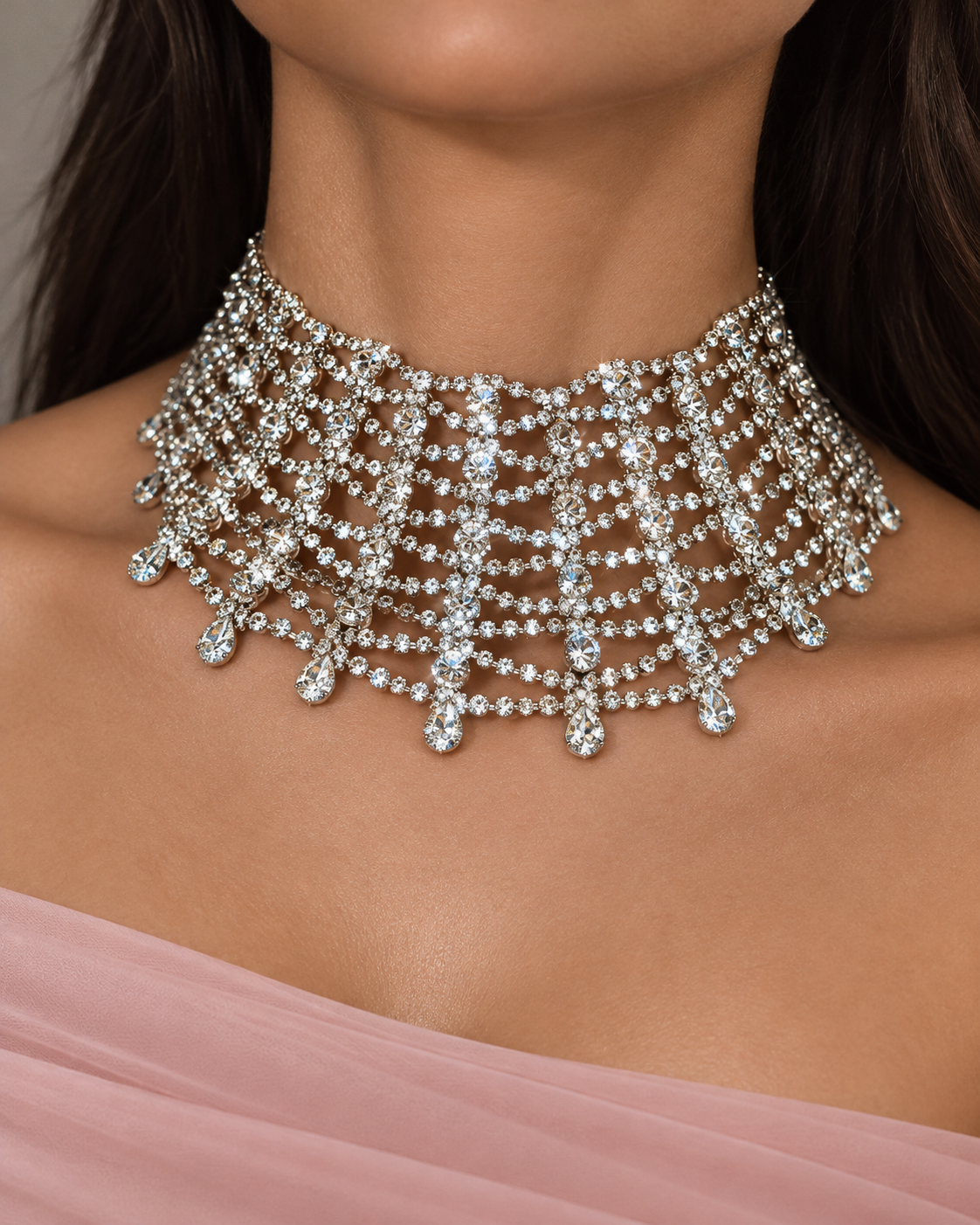 Choker Noor