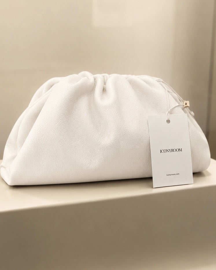 THE POUCH / Medium