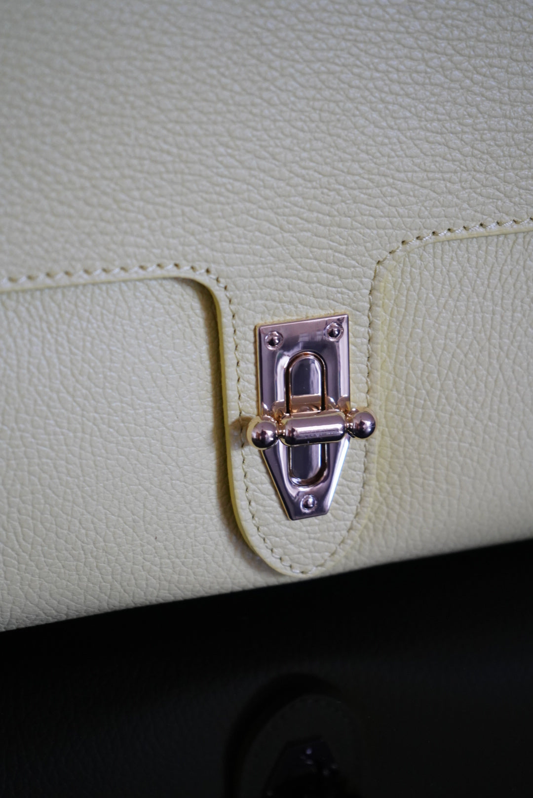 Borsa Adele