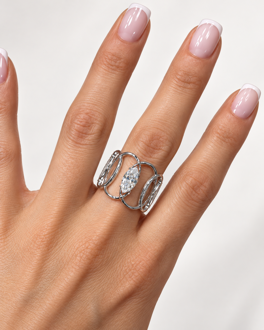 Anello Maeva