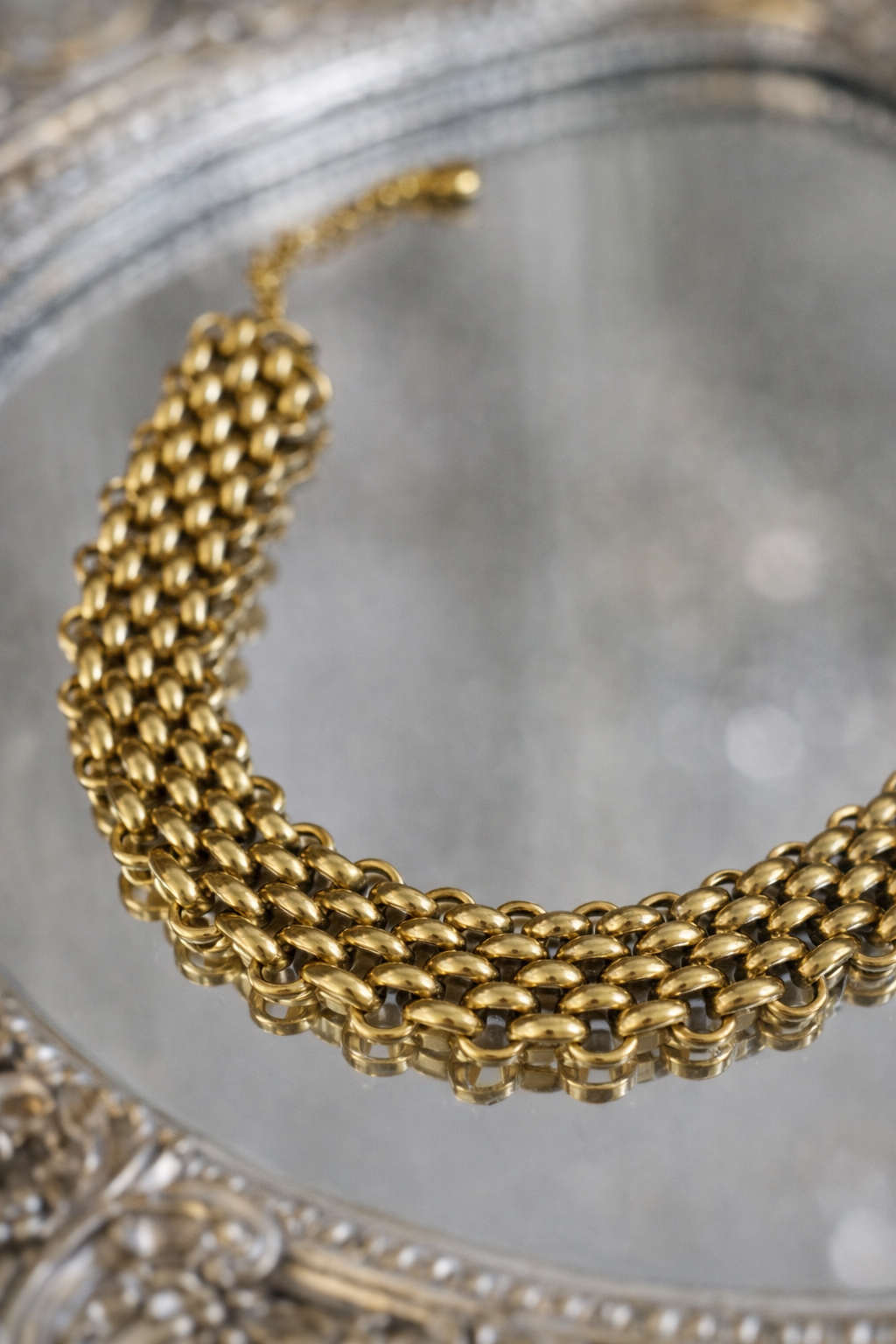 Collana Alaia